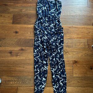 Roxy Women's Navy Blue and White Jumpsuit - Size Small - Pockets Removable Strap